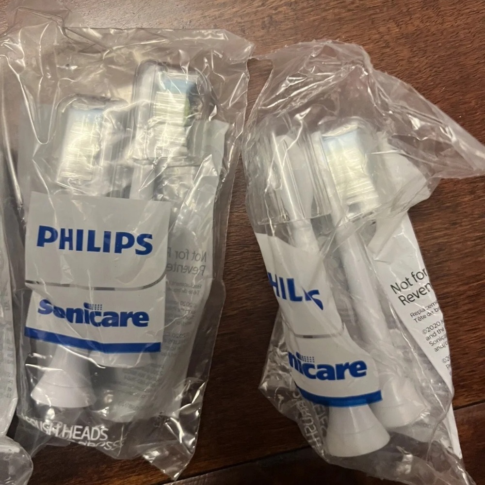 4* Philips Sonicare DiamondClean W Replacement Brush Heads | White | w/o